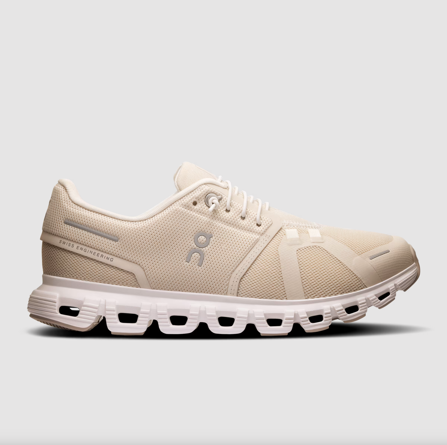 On Women's Cloud 6