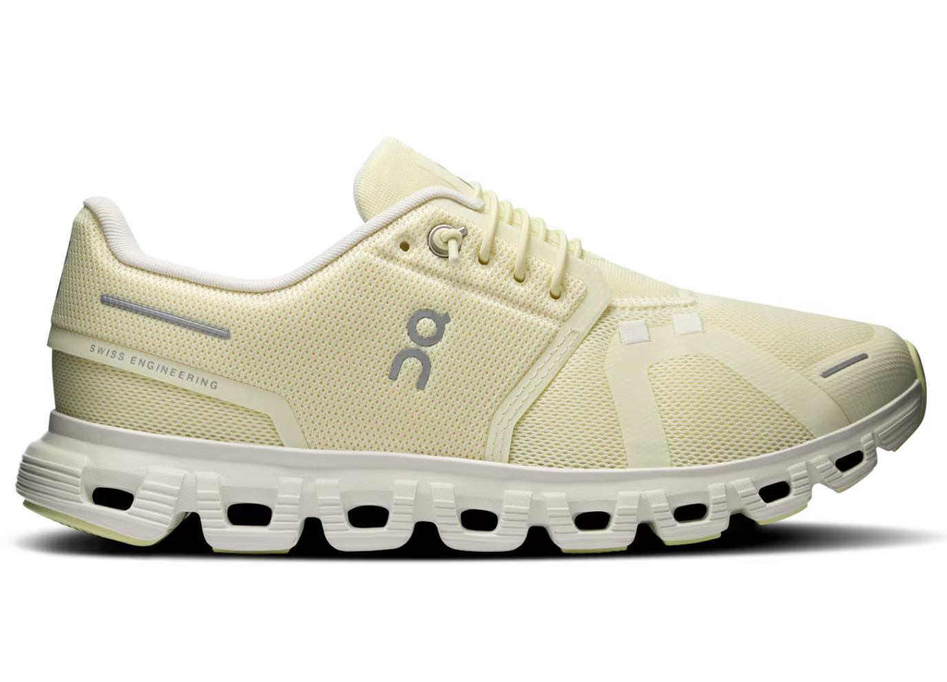 On Women's Cloud 6