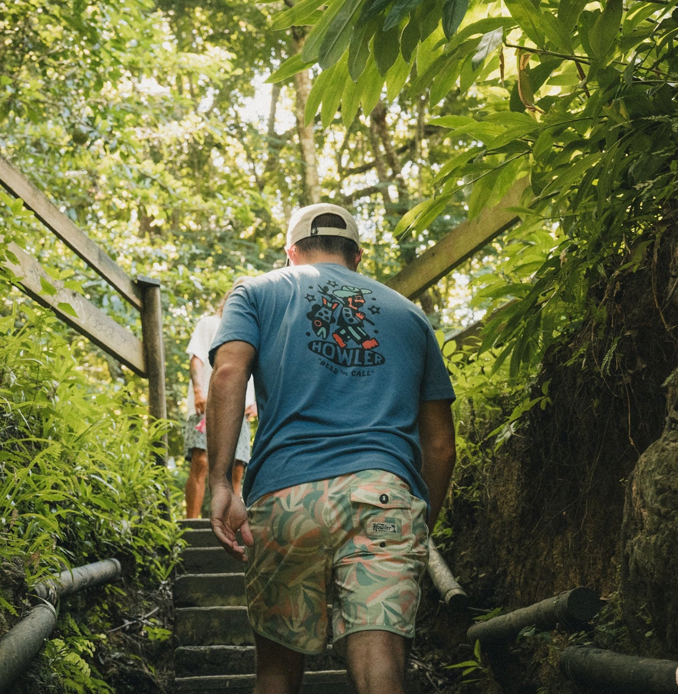 Howler Brothers Men's Travelin' Light Tee
