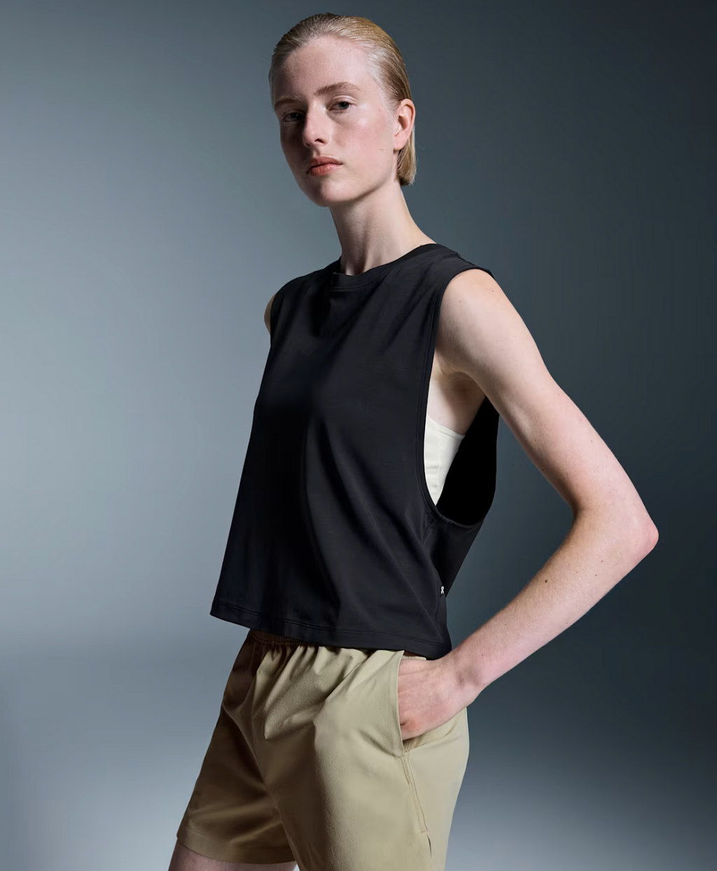 On Women's Focus Crop