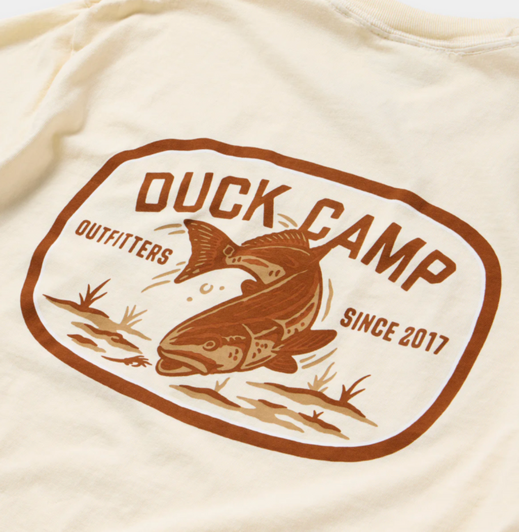 Duck Camp Men's Redfish Outfitters Tee