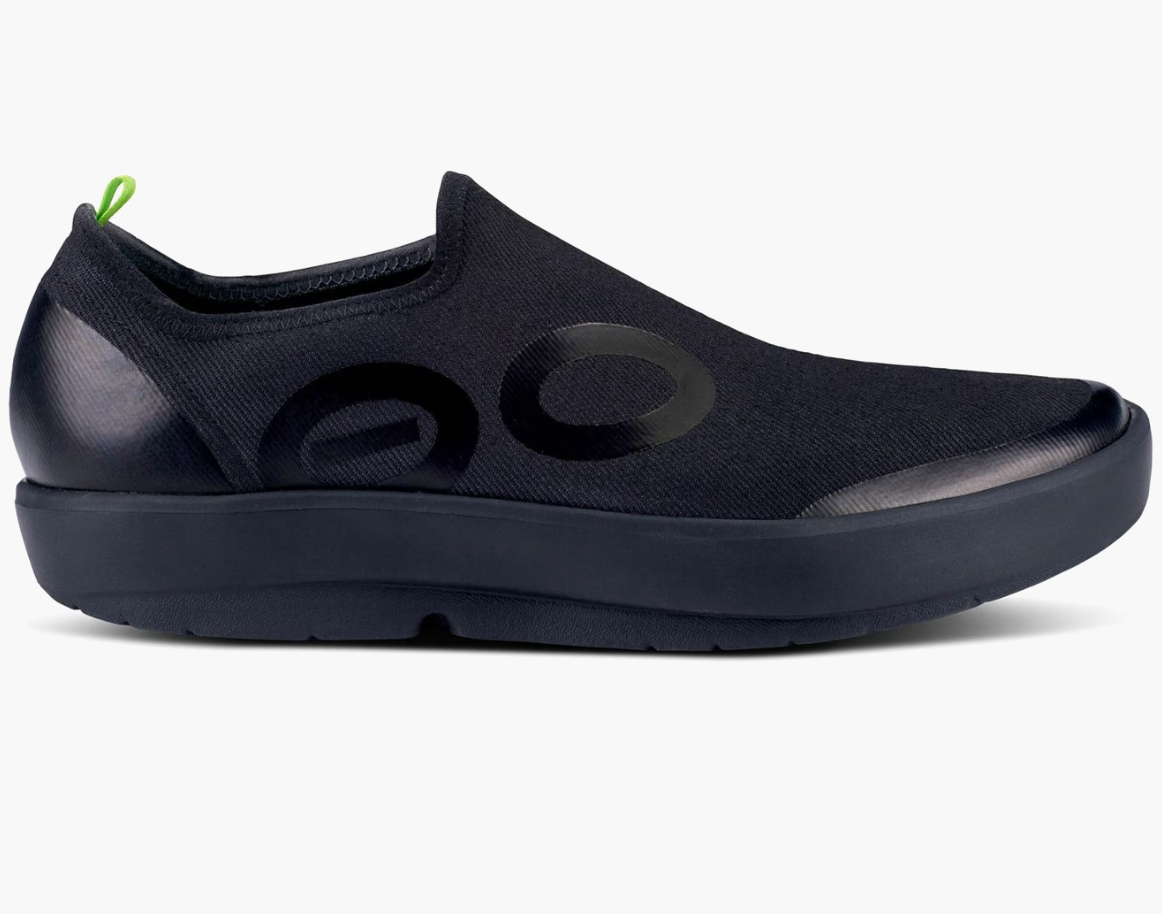 Oofos Men's OOMG EEZEE