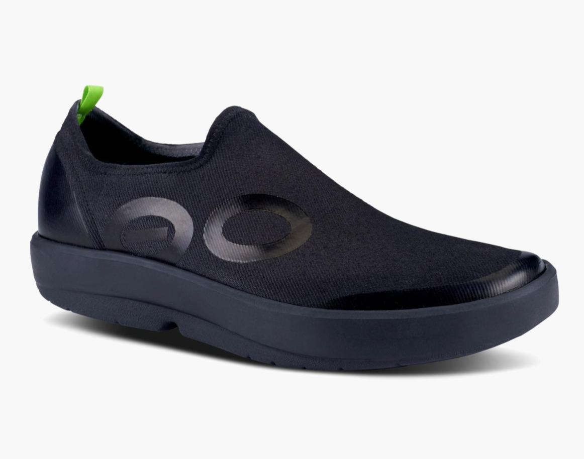 Oofos Men's OOMG EEZEE