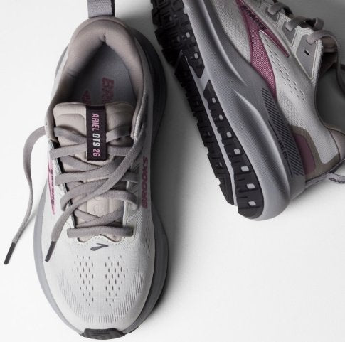 Brooks Women's Ariel GTS 26