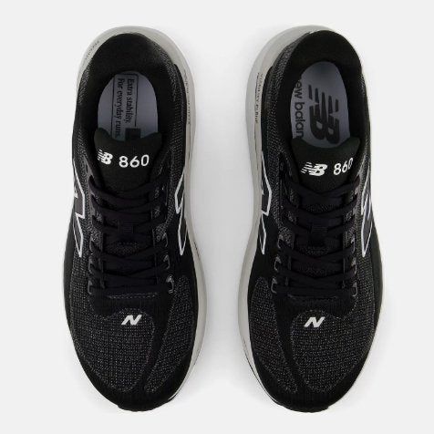 New Balance Men's 860v15