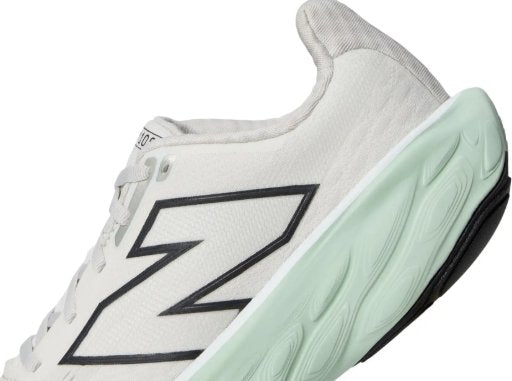 New Balance Women's 1080v14