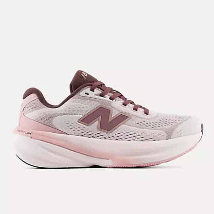 New Balance Women's 860v15