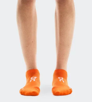 On Core Run Sock Low 2P