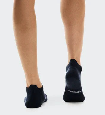 On Core Run Sock Low 2P