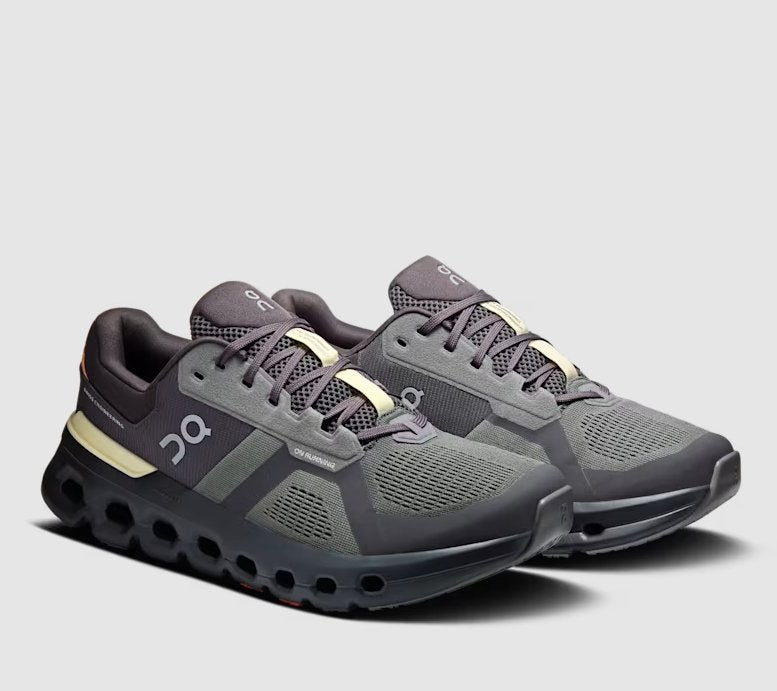 On Men's Cloudrunner 2