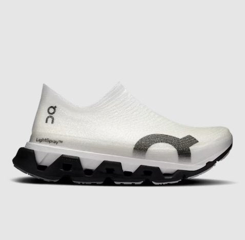 On Cloudmonster 3 Hyper