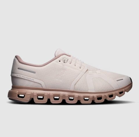 On Women's Cloud 6