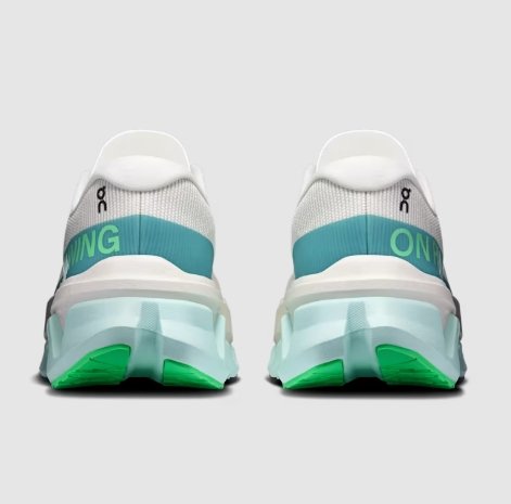 On Women's Cloudmonster 3 Hyper