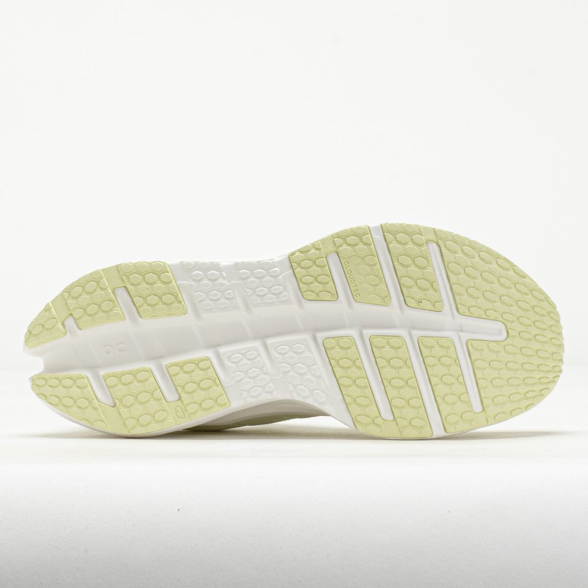 On Women's Cloudrunner 3