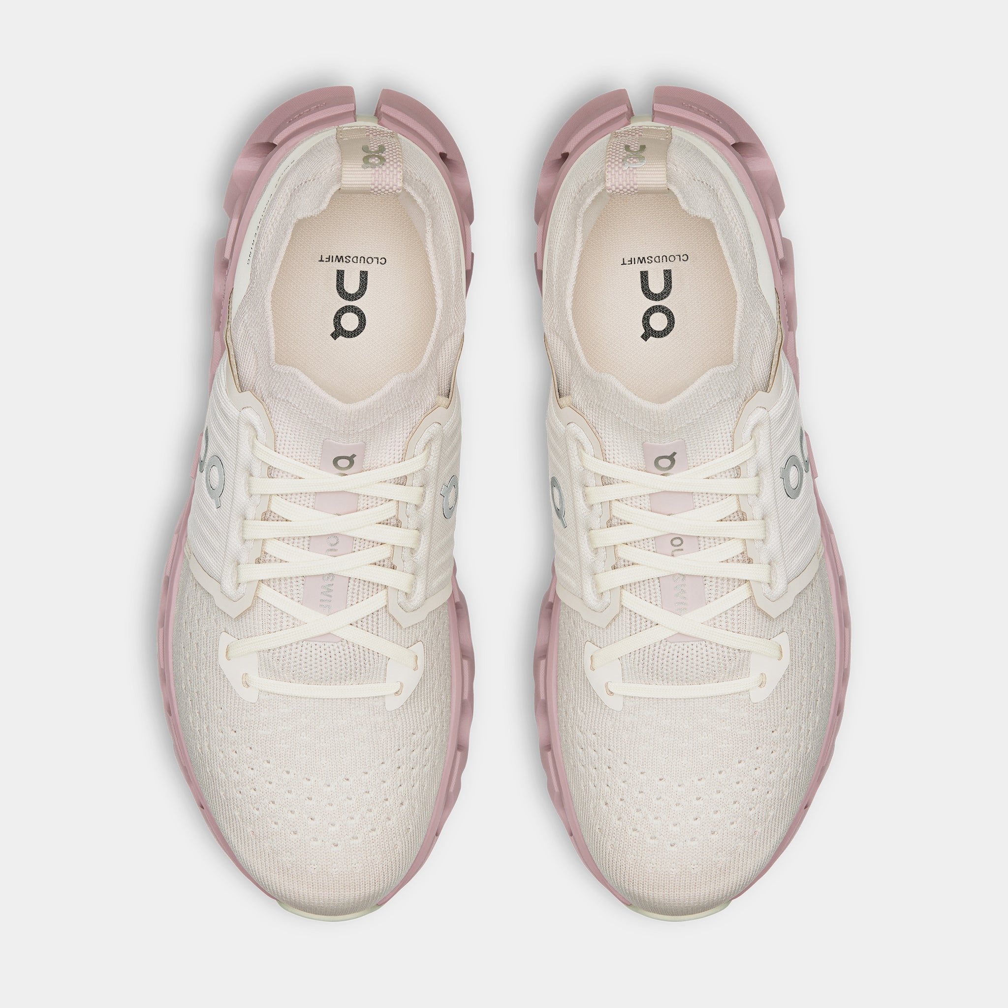 On Women's Cloudswift 4