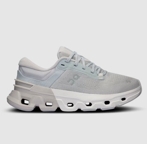 ON Women's Cloudflyer 5