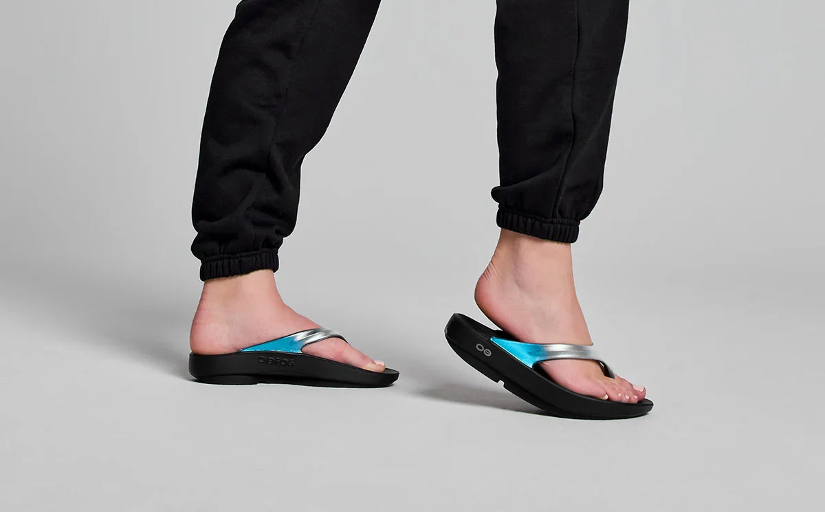 OOFOS Women's OOLALA LUXE