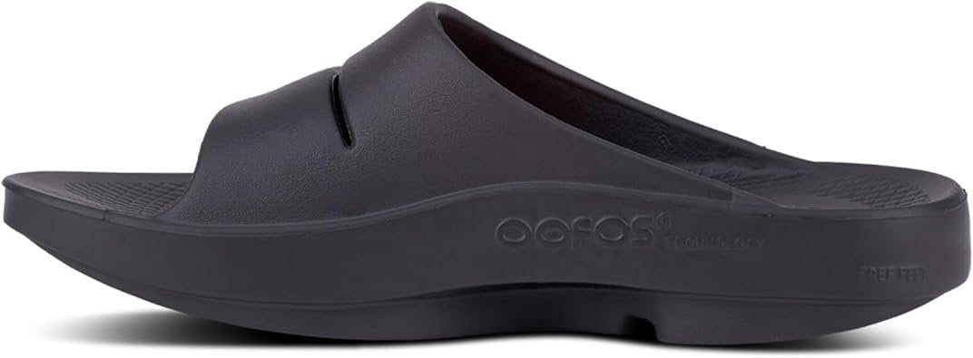 OOFOS Women's OOMEGA OOAHH SLIDE