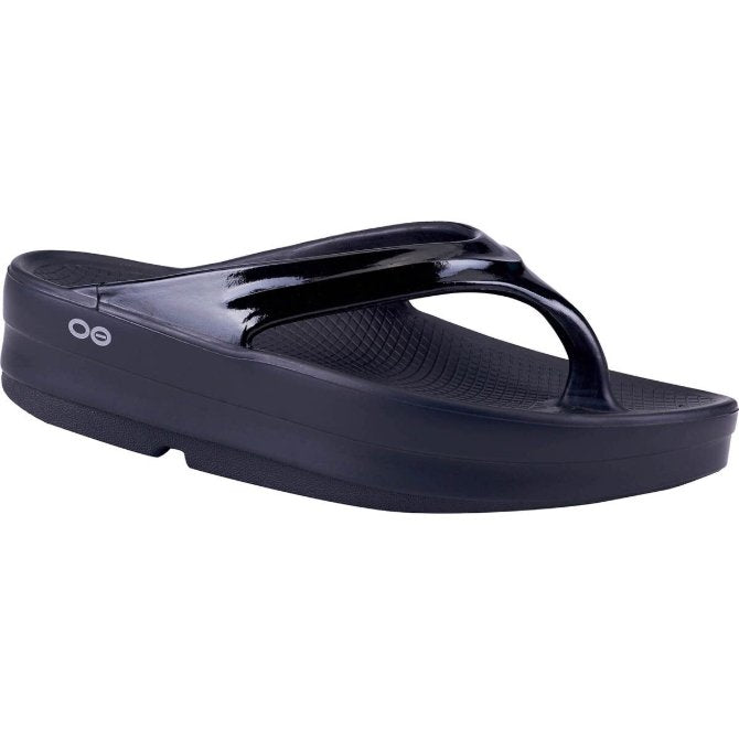 OOFOS Women's OOMEGA Thong