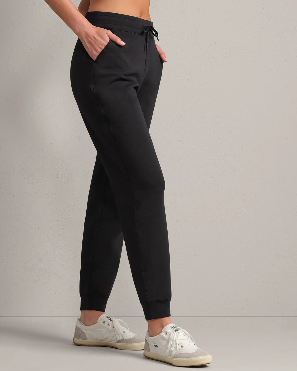Rhone Women's DreamGlow™ Jogger