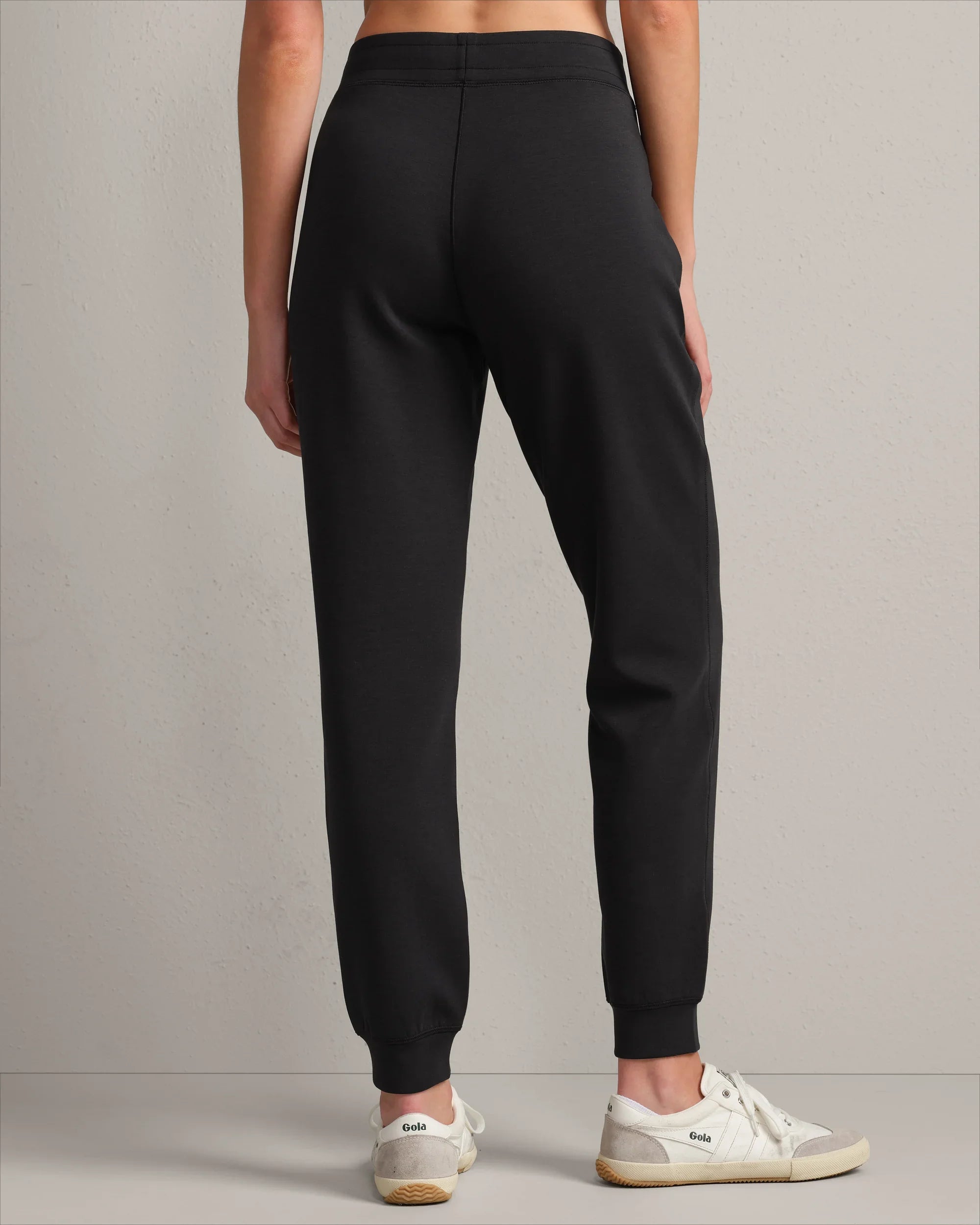 Rhone Women's DreamGlow™ Jogger